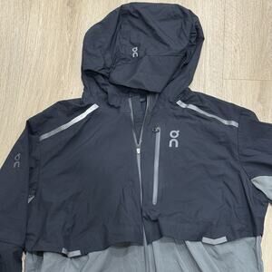On Cloud Weather Jacket Lightweight Hooded Running Black/Grey Sz Large